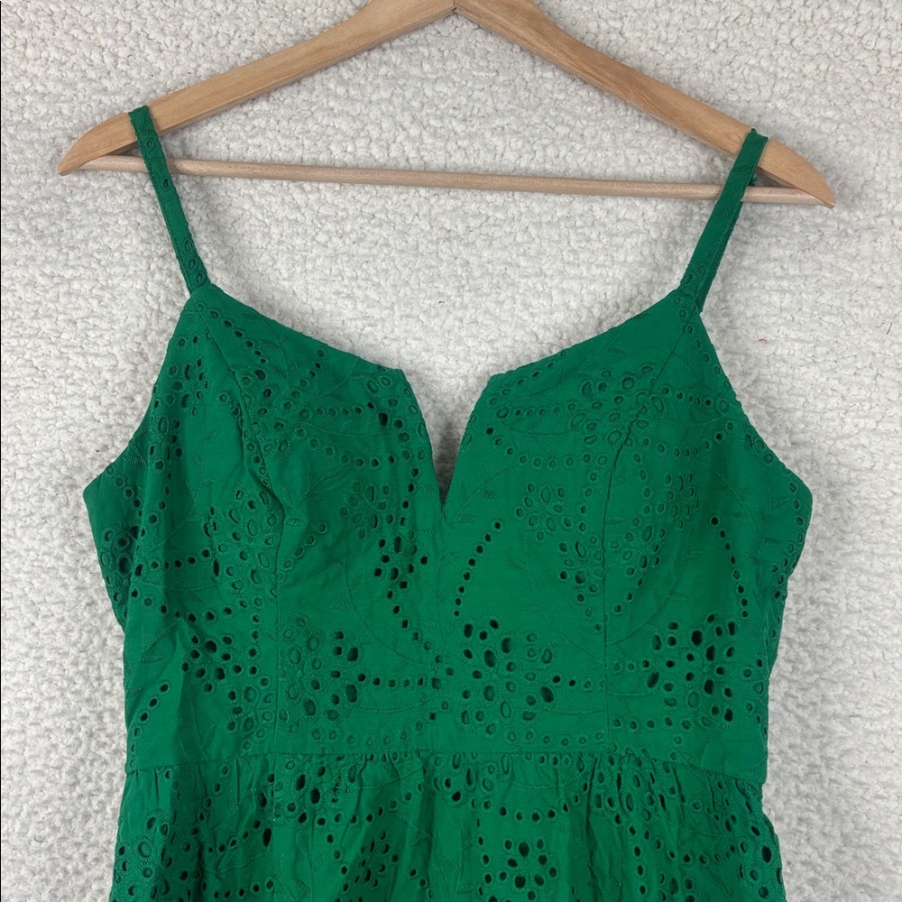 NWOT Guess Womens Green Cotton Eyelet Ruffled Asymmetric Hem Midi Dress Size 4 - Picture 4 of 14
